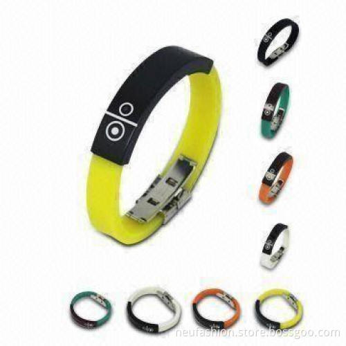 Bluetooth Bracelet with Low-consumption Operating Mode and High-speed Operating Mode